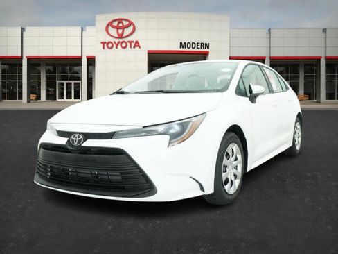New 2026 Toyota Corolla LE image 4