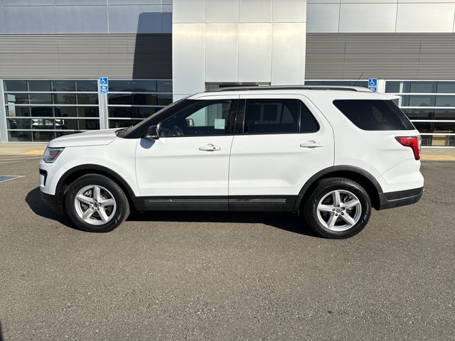 Certified 2019 Ford Explorer XLT w/ Equipment Group 202A FWD image 2
