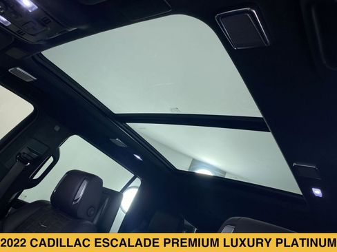 Certified 2022 Cadillac Escalade Premium Luxury Platinum AWD/4WD image 11