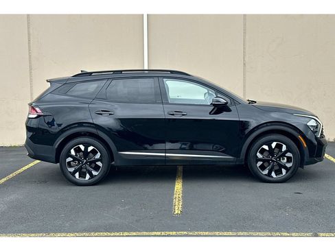 Used 2023 Kia Sportage X-Line AWD/4WD image 3