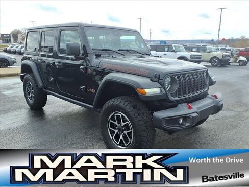 Used 2024 Jeep Wrangler Unlimited Rubicon image 1