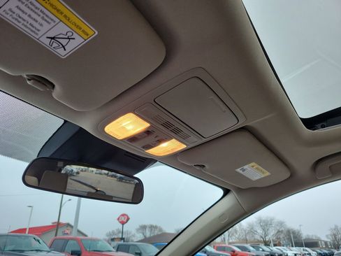 Used 2021 Honda CR-V EX image 30