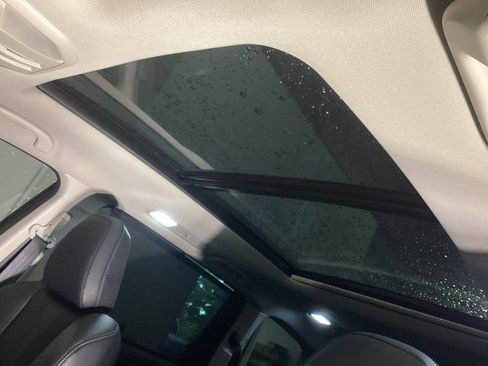 Used 2024 Subaru Ascent Touring w/ Popular Package #2 image 4