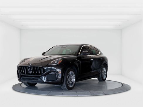 Used 2024 Maserati Grecale GT image 1