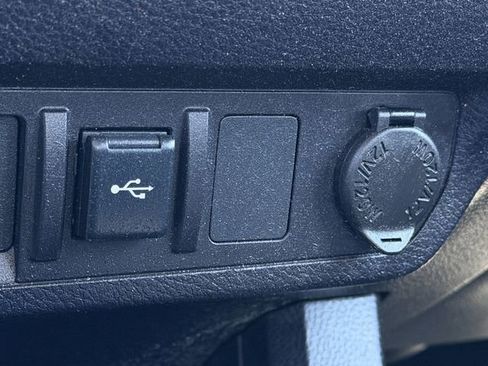 Certified 2021 Toyota Tacoma SR image 19