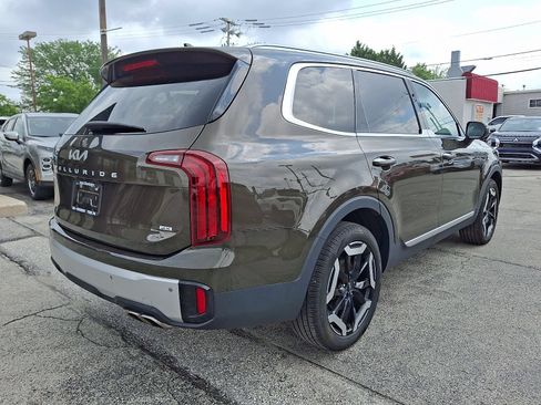 Certified 2024 Kia Telluride S w/ S Sunroof Package AWD/4WD image 7