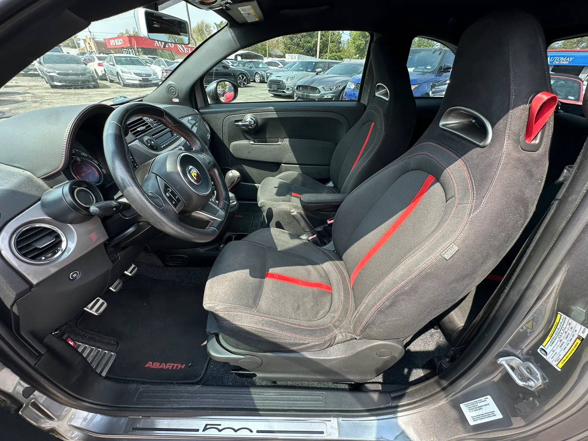 Used 2013 FIAT 500 Abarth w/ Comfort/Convenience Group FWD image 9