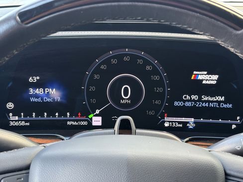 Used 2023 Cadillac Escalade Premium Luxury w/ Performance Package image 25