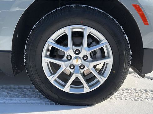 Used 2024 Chevrolet Equinox LT AWD/4WD image 25