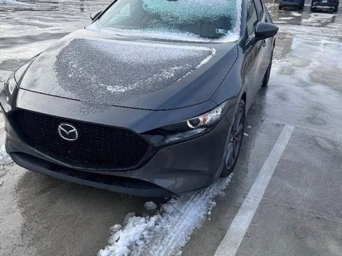 Used 2023 MAZDA MAZDA3 s image 2