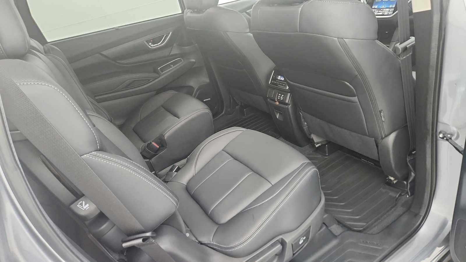 Certified 2025 Subaru Ascent Limited AWD/4WD image 43