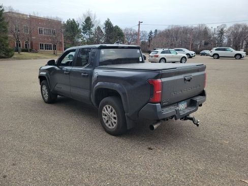 Used 2024 Toyota Tacoma SR5 image 21