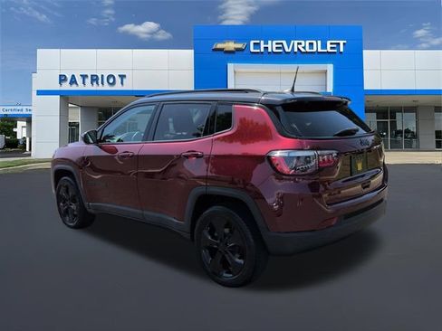Used 2021 Jeep Compass Latitude w/ Sun and Sound Group AWD/4WD image 8