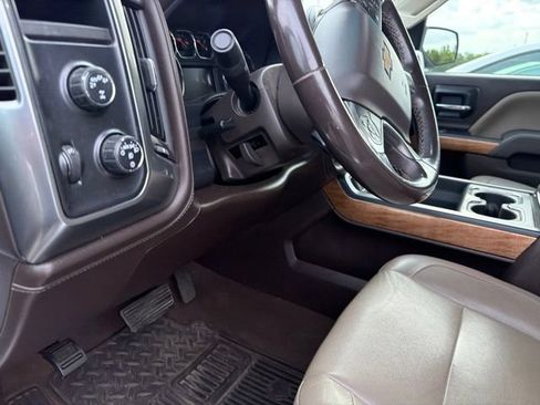 Used 2017 Chevrolet Silverado 1500 LTZ w/ Sport Package AWD/4WD image 39