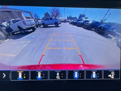 Used 2020 Chevrolet Traverse RS image 35