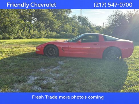 Used 1998 Chevrolet Corvette Coupe w/ Roof Pkg RWD image 1