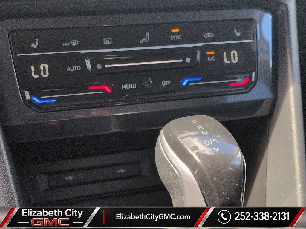 Used 2023 Volkswagen Tiguan SE FWD image 20
