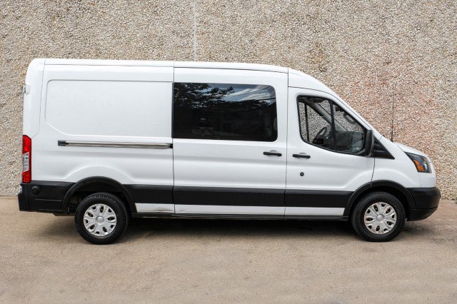 Used 2019 Ford Transit 250 148 Medium Roof RWD image 7