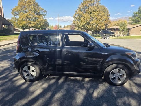 Used 2016 Kia Soul image 6