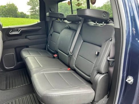 Used 2022 Chevrolet Silverado 1500 LTZ w/ LTZ Convenience Package II AWD/4WD image 5