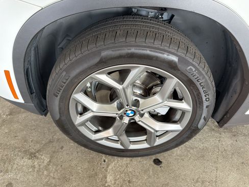 Used 2024 BMW X3 xDrive30i w/ Convenience Package AWD/4WD image 10