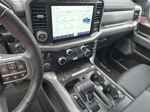 Used 2023 Ford F150 Lariat w/ Trailer Tow Package AWD/4WD image 29