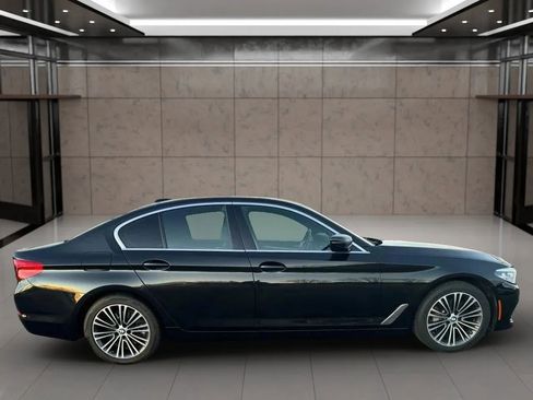 Used 2019 BMW 530i w/ Convenience Package image 7