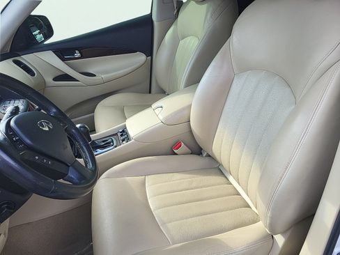 Used 2017 INFINITI QX50 AWD w/ Technology Package image 21