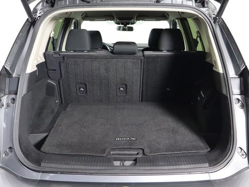 Used 2024 Nissan Rogue SV FWD image 18