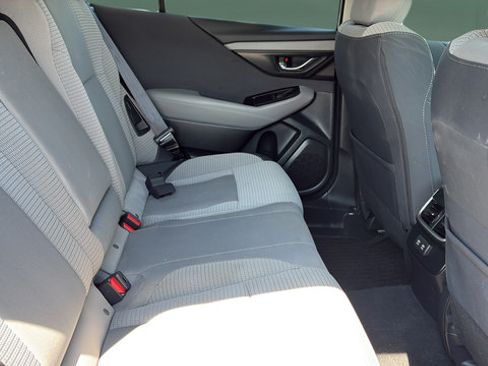 Used 2022 Subaru Outback Premium AWD/4WD image 27