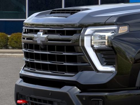New 2026 Chevrolet Silverado 2500 LT w/ Trail Boss Package AWD/4WD image 13
