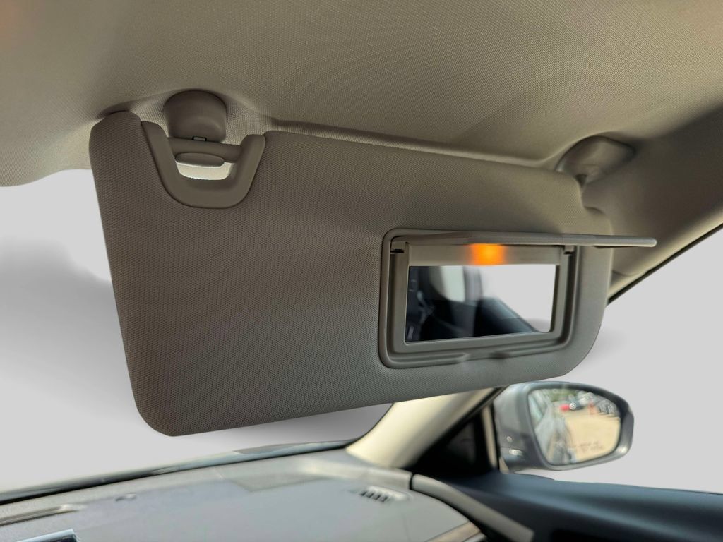 Certified 2025 Nissan Altima 2.5 SL FWD image 31