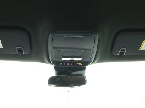Used 2025 Buick Enclave Sport Touring w/ Super Cruise Package AWD/4WD image 44