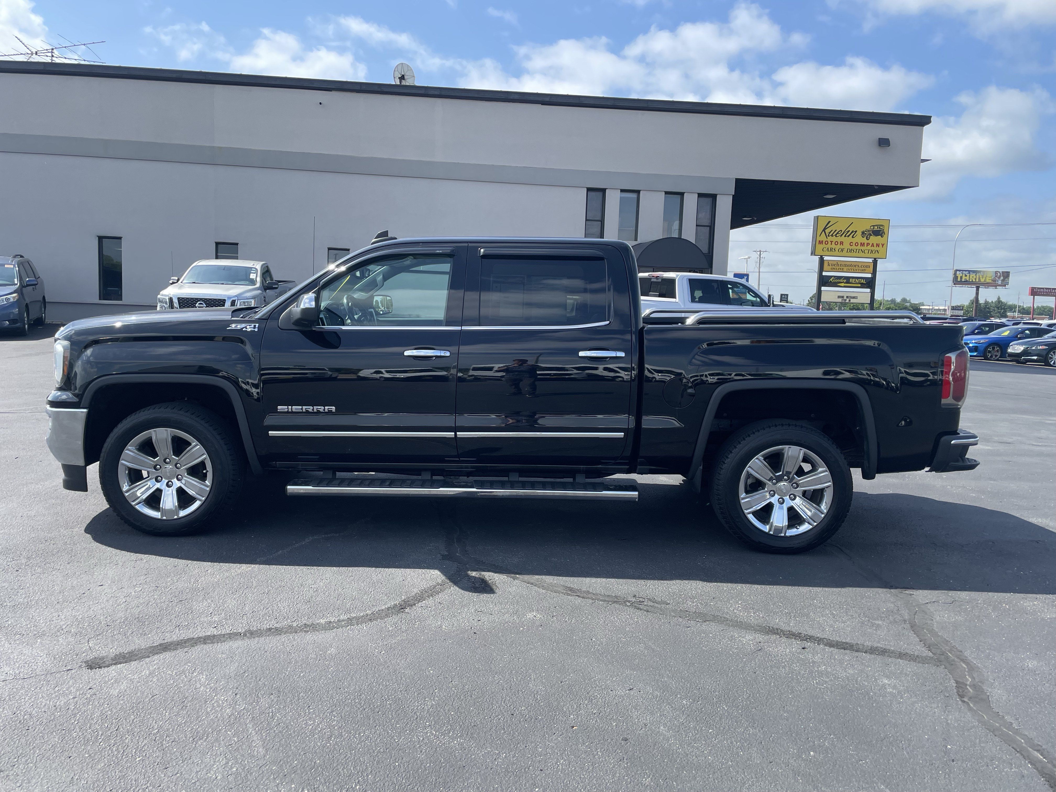 Used 2017 GMC Sierra 1500 SLT AWD/4WD image 5