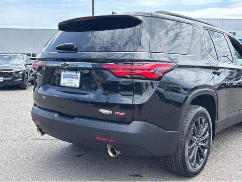 Used 2023 Chevrolet Traverse RS AWD/4WD image 11
