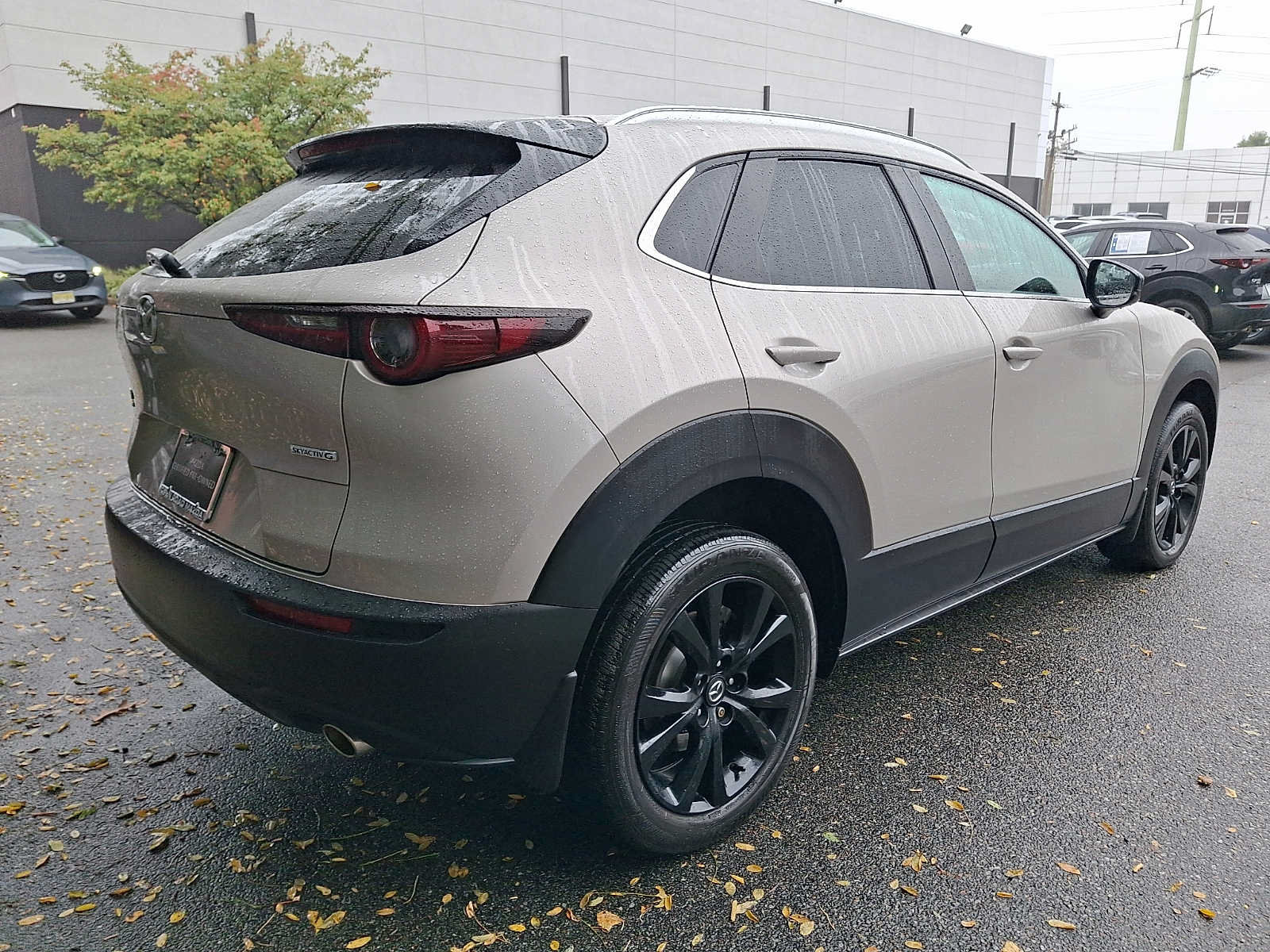 Used 2024 MAZDA CX-30 AWD 2.5 S w/ Select Sport Pkg image 4