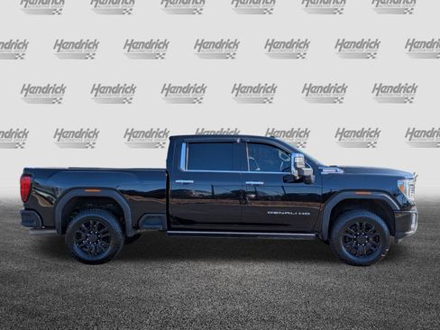 Used 2023 GMC Sierra 2500 Denali w/ Denali Black Diamond Edition image 11