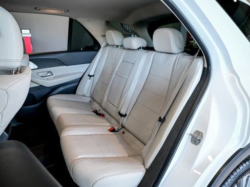 Used 2020 Mercedes-Benz GLE 350 4MATIC w/ Premium Package image 14