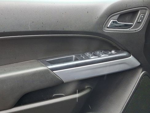 Used 2020 Chevrolet Colorado ZR2 image 13