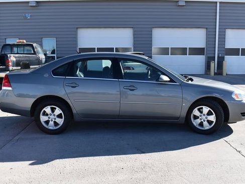 Used 2007 Chevrolet Impala LT image 4