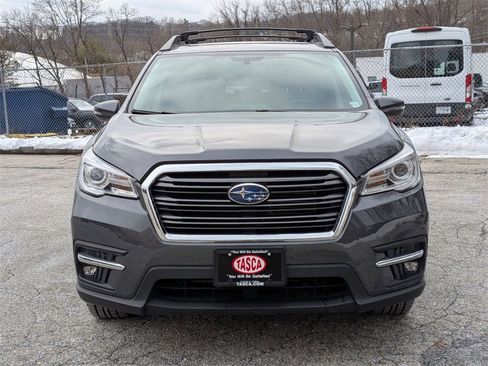 Used 2022 Subaru Ascent Limited w/ Technology Package image 11