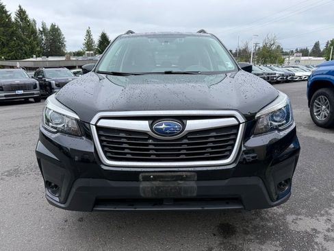 Used 2019 Subaru Forester Premium AWD/4WD image 2