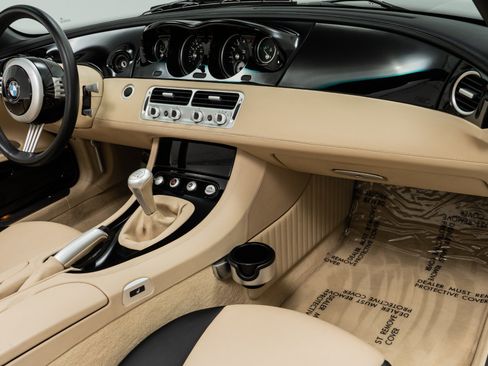 Used 2001 BMW Z8 RWD image 14