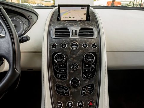 Used 2018 Aston Martin Vanquish S RWD image 10