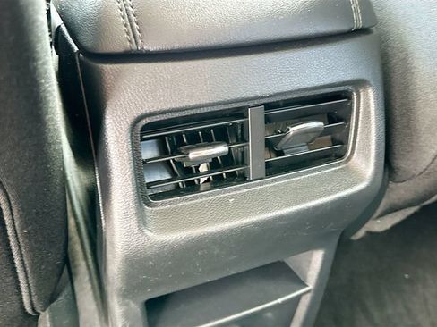 Used 2022 Ford Edge SE AWD/4WD image 23
