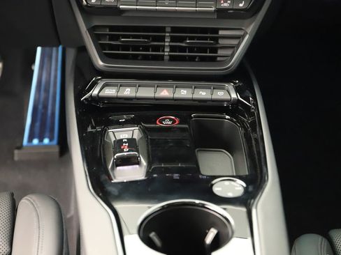 New 2026 Audi RS e-tron GT performance AWD/4WD image 20