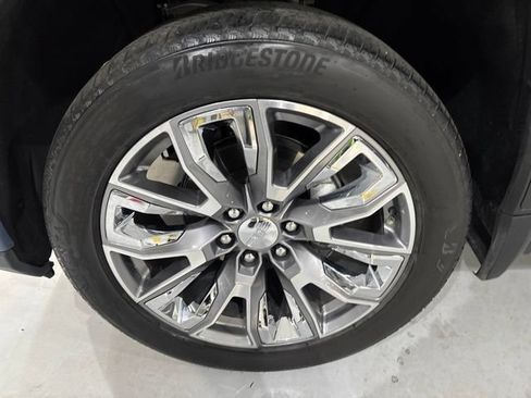 Used 2024 GMC Sierra 1500 Denali AWD/4WD image 42