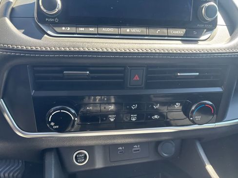 Certified 2023 Nissan Rogue S image 11