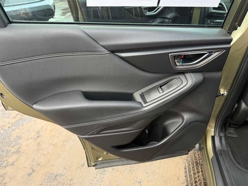 Certified 2023 Subaru Forester Premium image 17