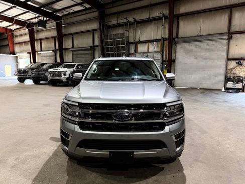 Used 2024 Ford Expedition Max Limited image 10